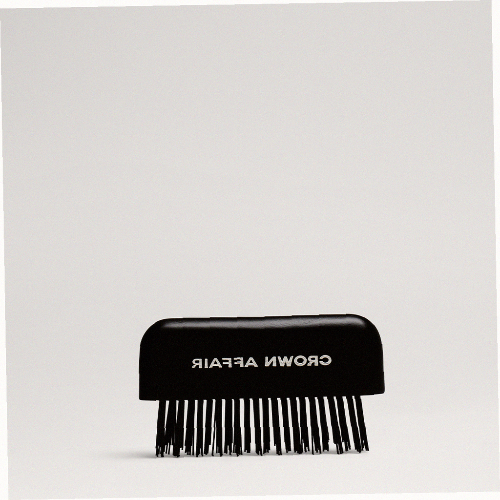 The Brush Cleaner